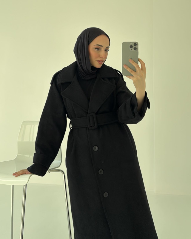 جكيت جوخ اسود مع حزام جكيت جوخ اسود مع حزام
