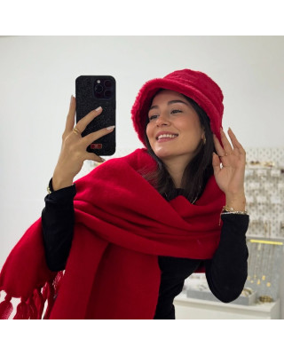 سكارف احمر