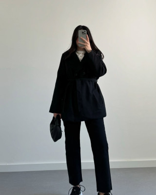 ترانشكوت اسود